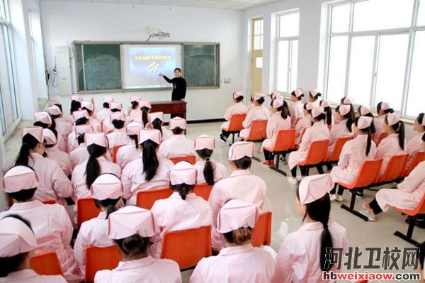 邯鄲永年衛(wèi)生學(xué)校護理學(xué)生