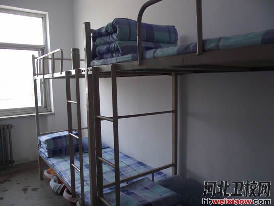 保定華中技校宿舍