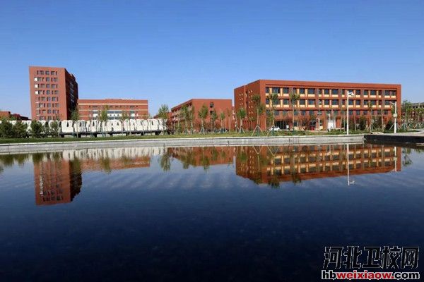 石家莊財經(jīng)商貿(mào)學(xué)校校園環(huán)境