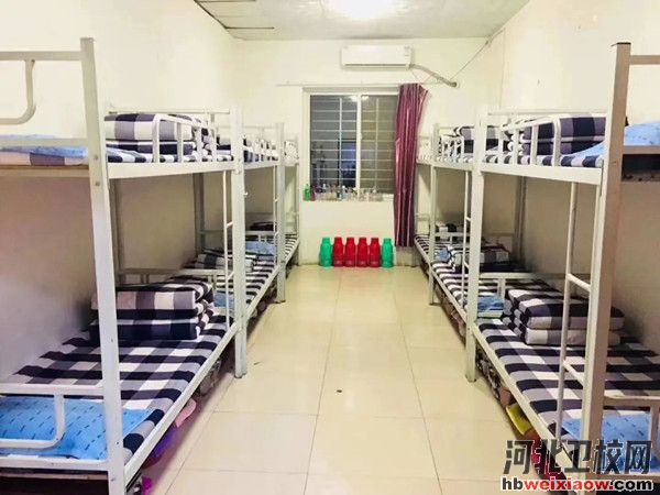 保定動(dòng)力工程高級(jí)技工學(xué)校學(xué)生宿舍
