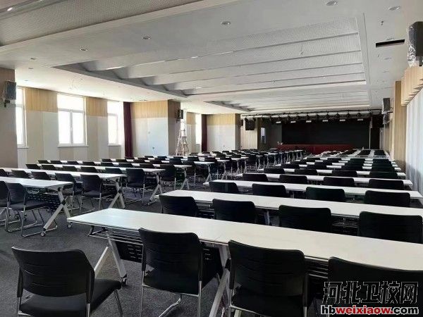 石家莊柯棣華醫(yī)學(xué)院新校區(qū)會(huì)議室