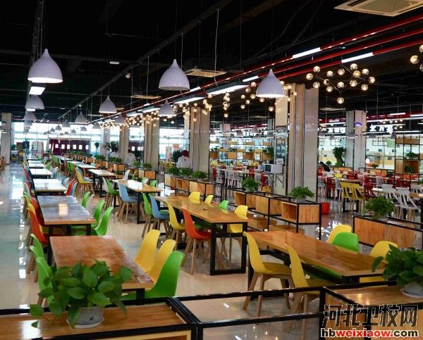 唐山職業(yè)技術學院學生餐廳