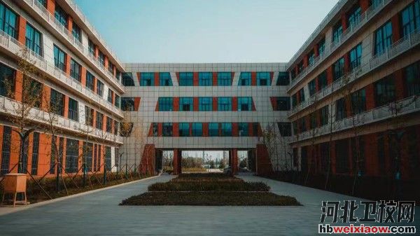 石家莊信息工程職業(yè)學(xué)院教學(xué)樓