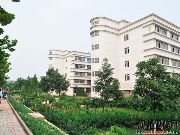 石家莊理工職業(yè)學(xué)院教學(xué)樓