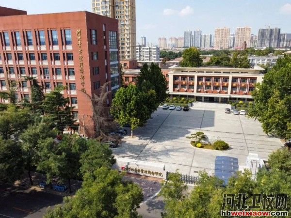 河北青年管理干部學(xué)院校園風(fēng)景